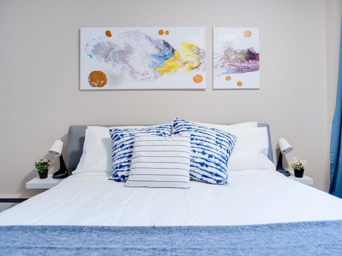 Gorgeous 2Br Condo W Parking Patio Coffee! Calgary Luaran gambar